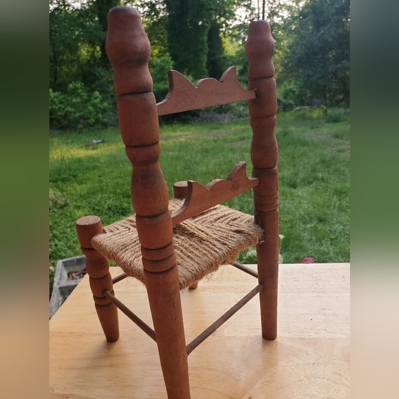 Rare Vintage Wood Ladder Back Quilted nest Seat Doll Teddy Bear Chair. - Picture 13 of 13